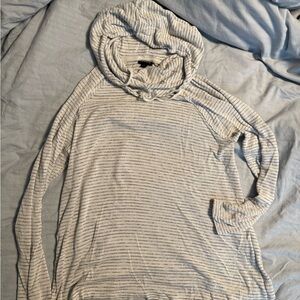 Torrid Pullover sweater sweatshirt Size 0